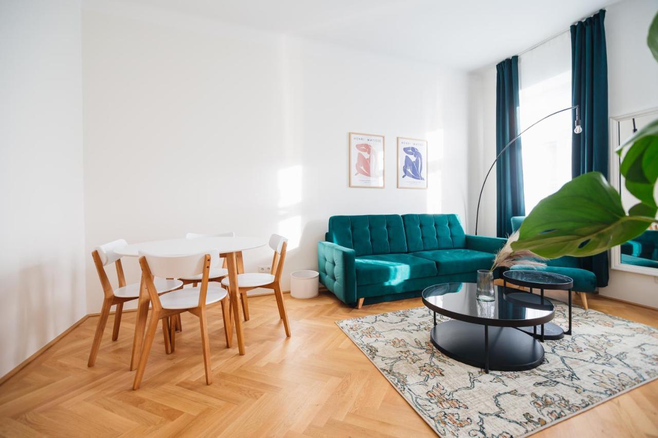 Brand Cozy * Vienna